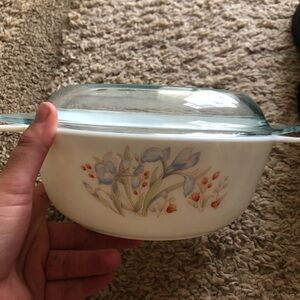 Floral Pattern Pyrex dish